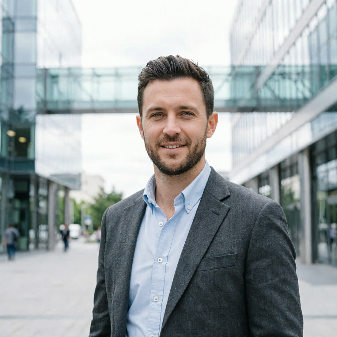 AI photoshoot: outdoor professional portrait